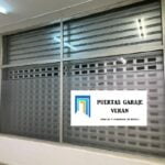 Persianas metálicas de locales
